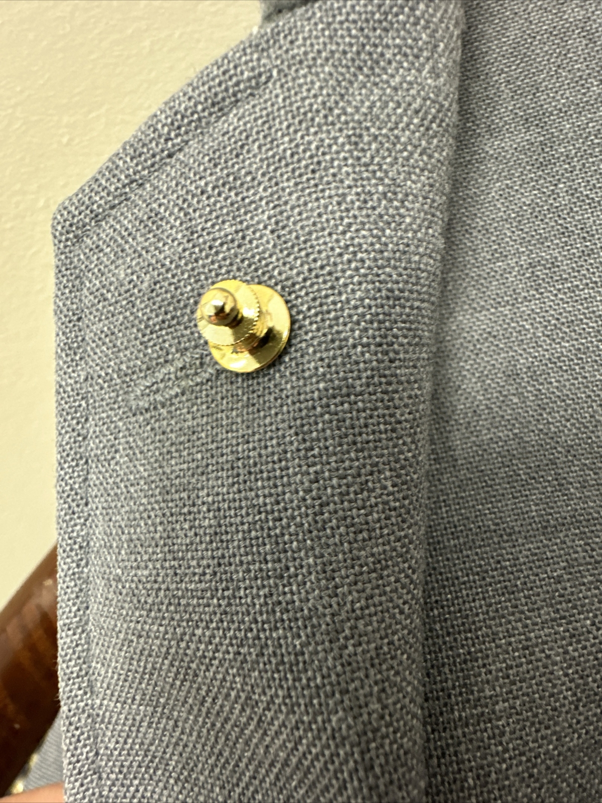 NEW Official United States U.S. Black Gold Congressional Seal Lapel Pin