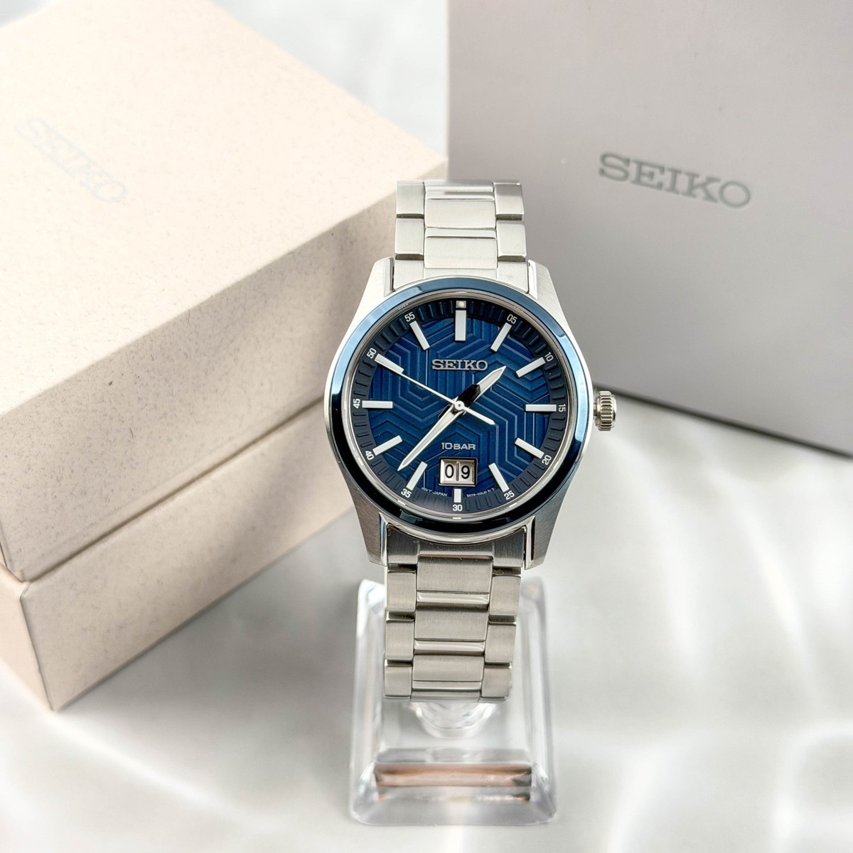 Seiko Essentials SUR559 Men's Blue Dial Stainless Steel Strap