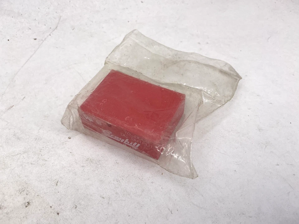 Lot of 3 New Grayhill 70-ODC5 PLC I/O Module DC Output 4-Pin - Image 2 of 4