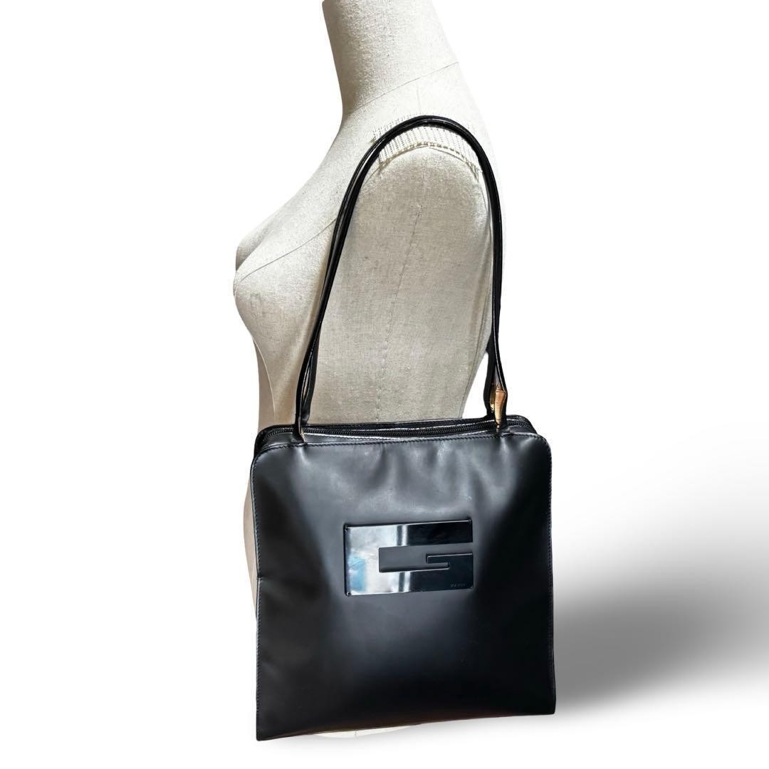 Minimal Shoulder Bag Tote Large G Logo All Leather Black - GUCCI thumbnail 18