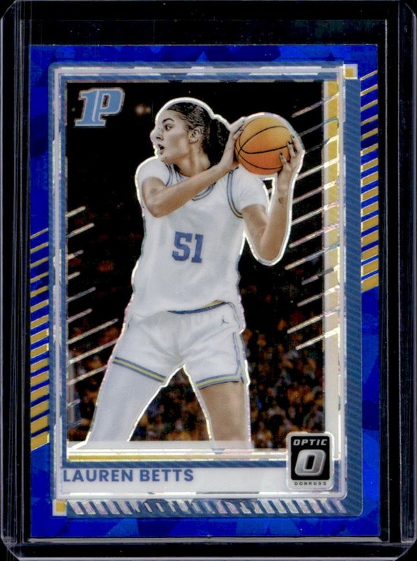 2025-26 Panini Donruss Lauren Betts Optic Blue Cracked Ice #118 Bruins