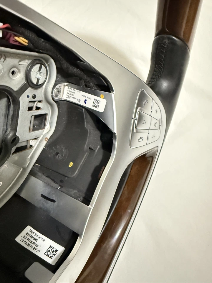 Volante madera 14-17 Mercedes W222 S600 S550 con palancas de cambio negro OEM Foto 3 de 4