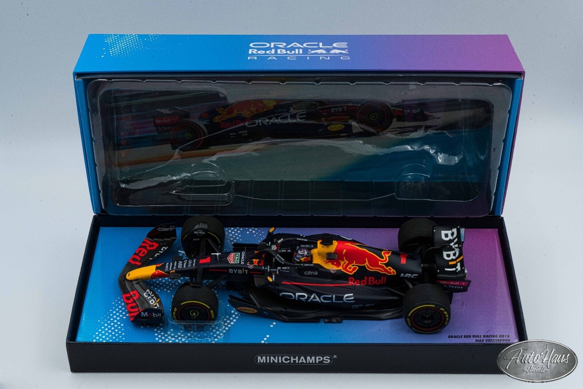 HPミニチャンプス1/18レッドブルF1マックスフェルスタッペンマイアミ 1/18 Minichamps Red Bull F1 RB18 Max Verstappen Miami 2022 World