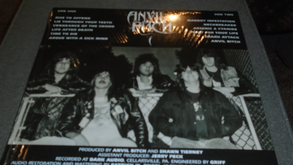 ANVIL BITCH Rise to Offend LTD Color LP HR Records thrash New Renaissance  RARE - Image 3 of 3