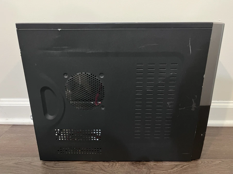 Vintage Retro Case W/ Original Drives - Image 2 of 4