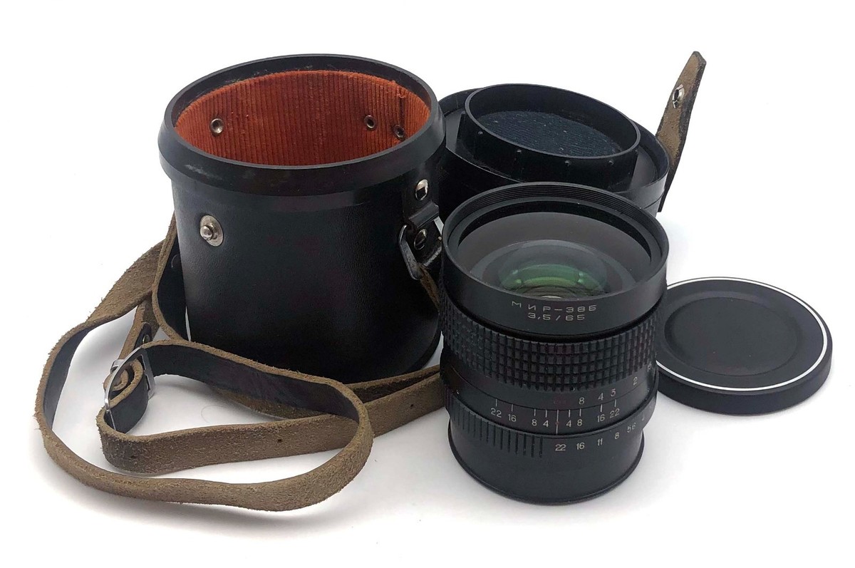 Soviet Mir-38 3.5/65mm medium format lens for Pentacon Six Kiev 60