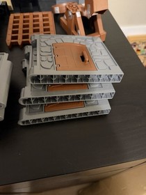 LEGO DUPLO  4777? 4775? KNIGHTS' CASTLE  BULK LOT OVER Over 200 Pieces