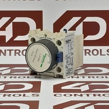 LADR0 Schneider Contactor, Time Delay, 0.1-3 SEC, AUX Contact Block, Used