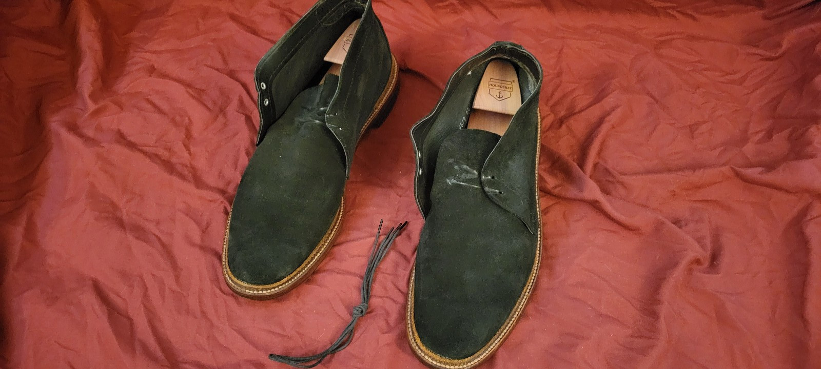 Alden 1497 Black Suede Chukka