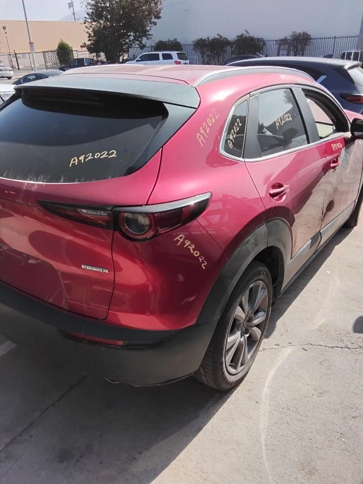 Driver Left Front Door Fits 20-23 MAZDA CX-30 129656 Foto 2 de 4