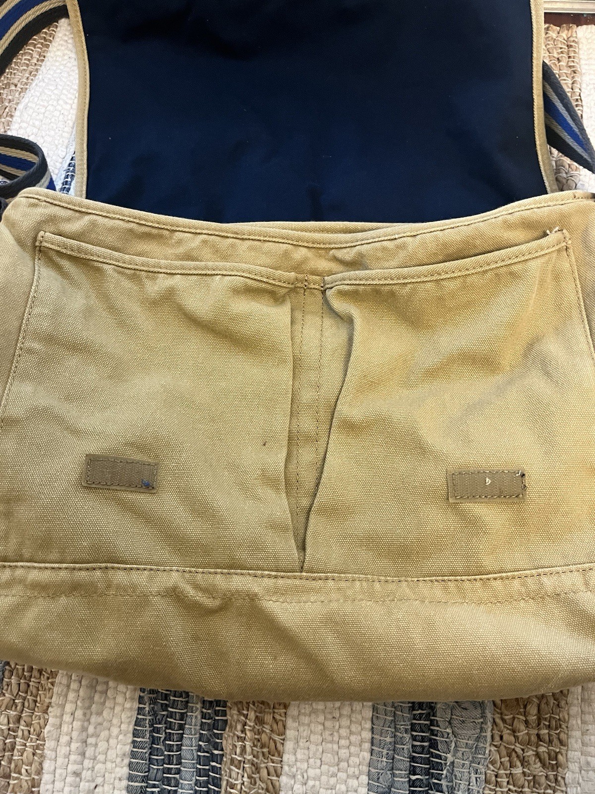 Vintage Abercrombie and Fitch Tan Canvas Messenger Bag 18x13”