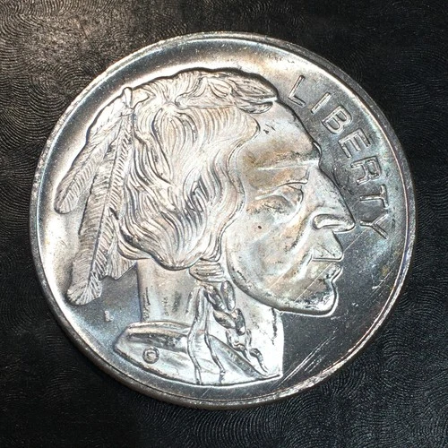 1oz Silver Bullion Older Buffalo and Indian style WE COMBINE SHIP #R761