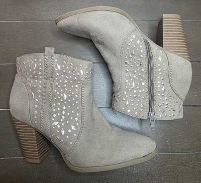 Jennifer Lopez Size 7 Boots JLO Myra Ankle Women Medium Taupe Zip Studded