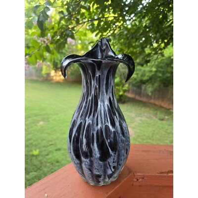 Black & White Murano Style Art Glass Vase - Elegant Curved Iris