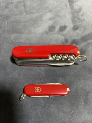VICTORINOX 1884-1984 100Years Swiss Champ Classic SD Set Army