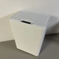 TrashAid Touchless Bathroom Trash Can With Lid , 4.0 Gallon Motion Sensor Automa