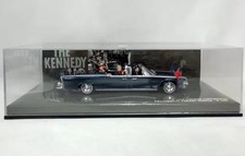Miniature Car 1/43 The Kennedy Car 1961 Lincoln Continental Presidential Parade