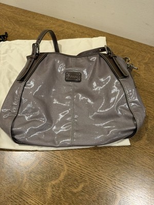 tod's shinny leather handbag
