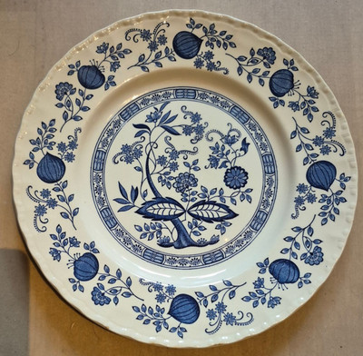 Royal Tudor England Teller Blue Onion  Blaue Blume 25 cm