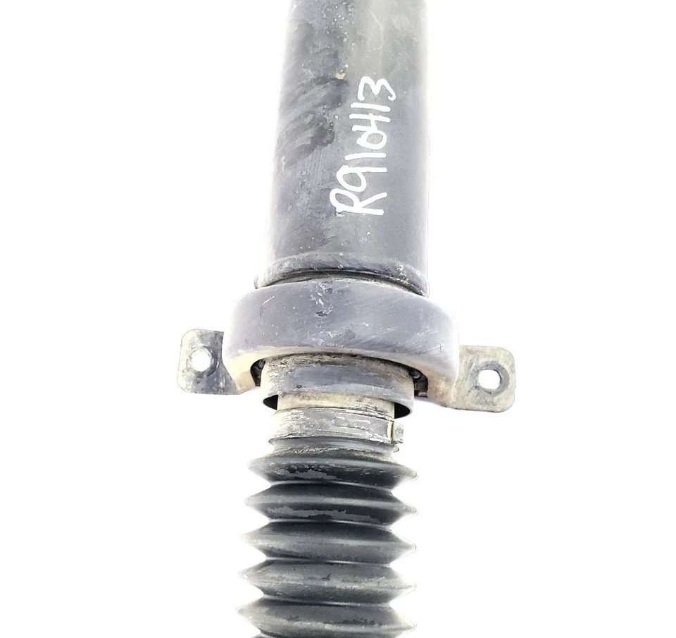 Nissan Titan XD 2017 2018 2019 OEM eje de transmisión trasero 5,0 L 151,6"" WB Foto 2 de 4