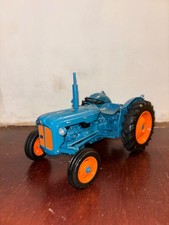 Universal Hobbies UH2898