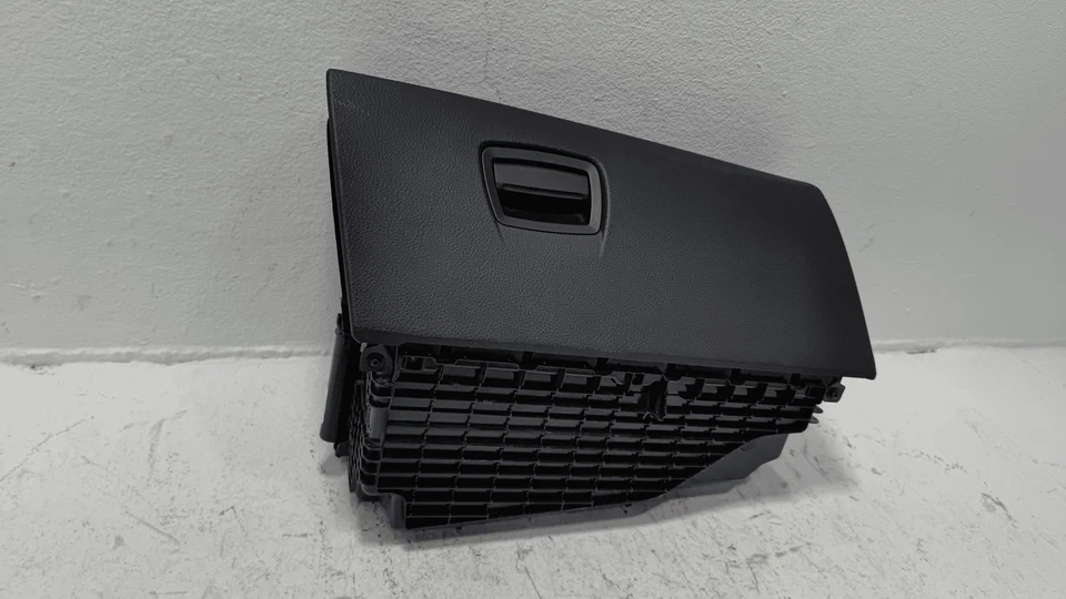 BMW 550i xDrive 550i 2011-2016 tablero guantera compartimento de almacenamiento negro OEM Foto 3 de 4