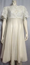 Vintage 1950s/60s Warner's Nightgown Size 36