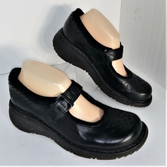mariel doc martens