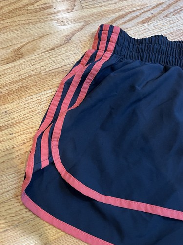 NIKE Women's Black Dri-Fit Athletic Shorts Size Large Regular 3” - Picture 2 of 11