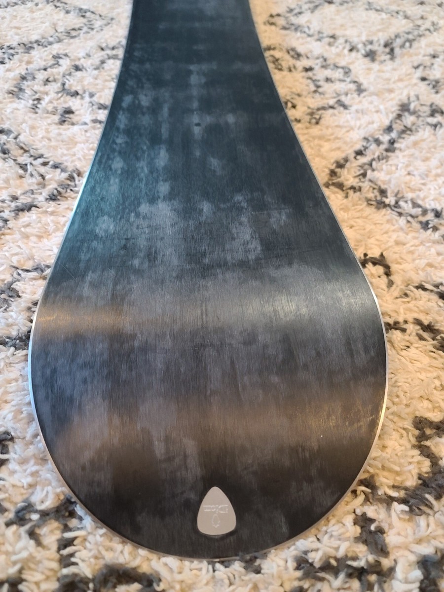 Burton Idiom 160 Gibson Guitar Snowboard Similar To Custom X Burton Idiom 160 Gibson Guitar Snowboard Similar To Custom X