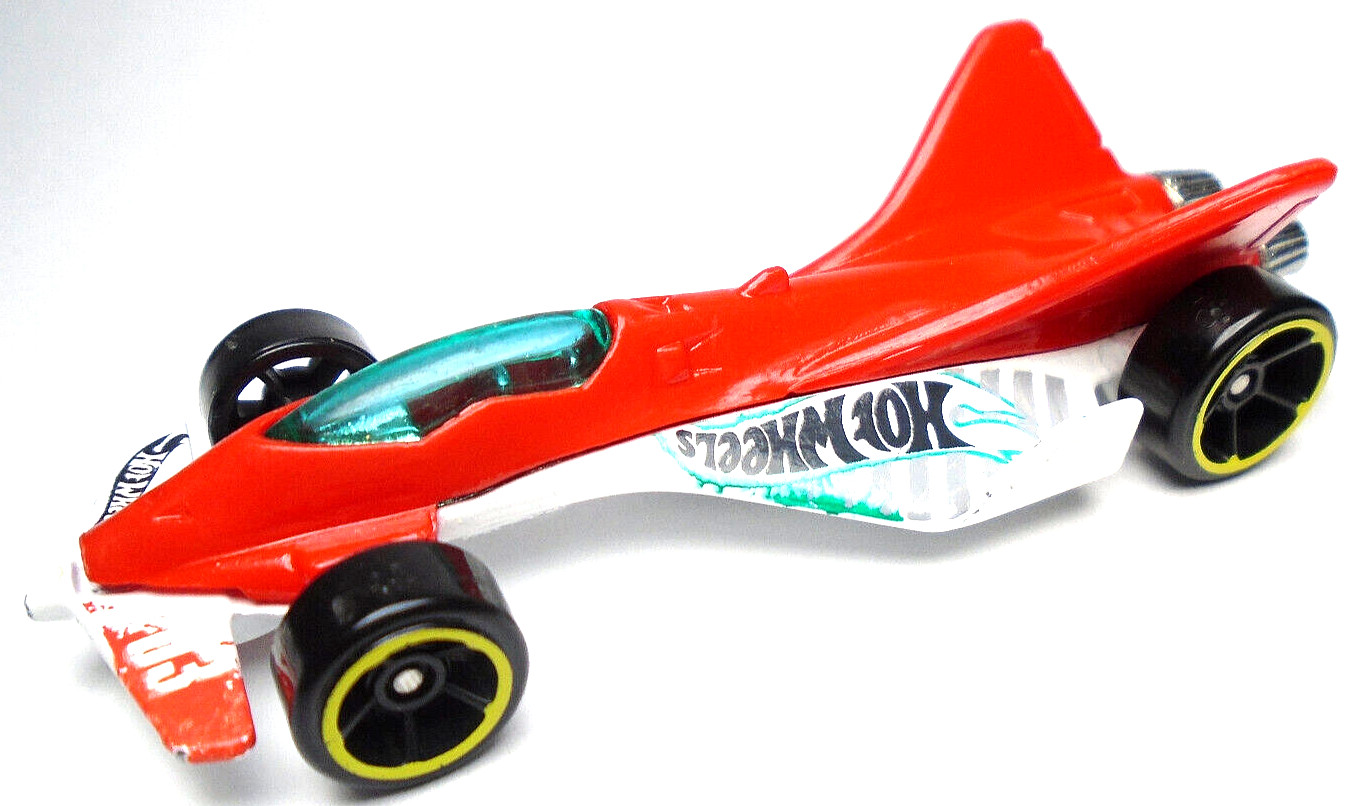 2015 HOT WHEELS CLOUD CUTTER #03 RED & WHITE 1:64 DIECAST 3" JET CAR WITH GREEN