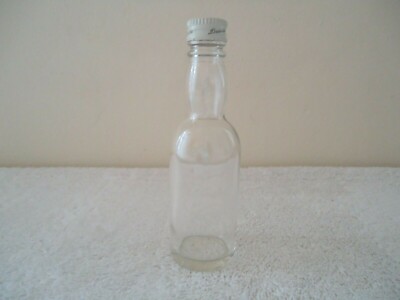 Vintage Dewars Small Glass Scotch Whiskey Bottle With Lid '' BEAUTIFUL ITEM ''