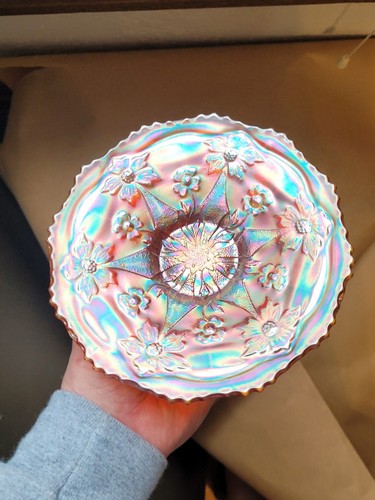 ODD Pink or Light Amethyst FENTON Carnival Glass Little Flowers Plate