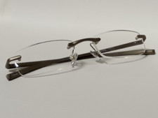 Foster Grant Aluminum Light Weight Reading Glasses AL 39-13-31-12