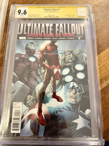 Ultimate Fallout #4 CGC 9.6 Signature Series Signed Clayton Crain Marvel 2011