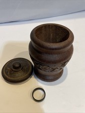 vintage carved wood trinket box Round