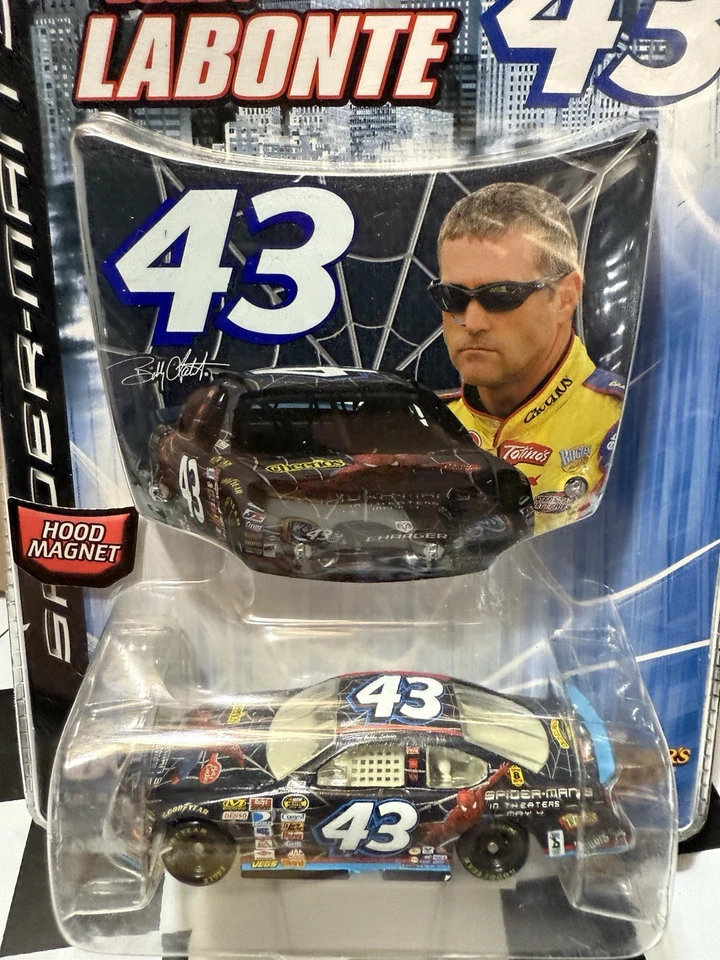 Bobby Labonte #43 Cheerios Spider-man 3 1/64 Nascar Diecast - Imagem 4 de 4