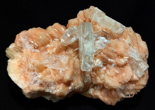 Stilbite bows W/ Apophyllite bleads formation of Natural Indian minerals - Picture 4 of 6
