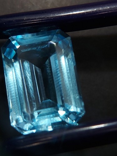 Top grade Blue Topaz gemstone - faceted natural sky blue Topaz 20.00 CTS - Picture 3 of 10