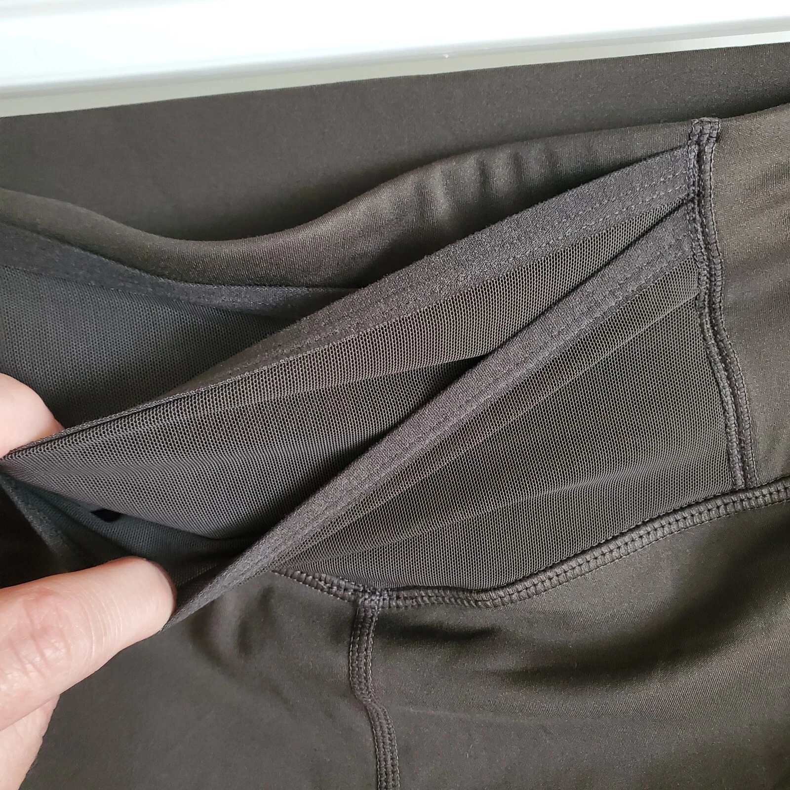 fabletics motion 365 athleisure gym yoga nice leggings