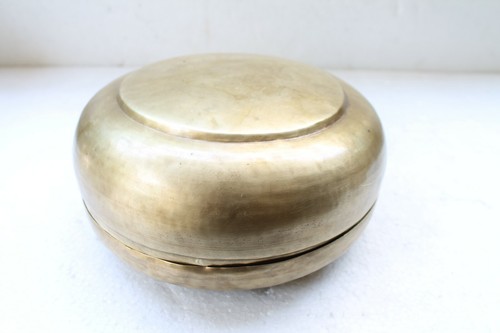 Antique Old Brass Bread Chapati Round Box , Antique Kitchen Utensil NH4954 - Picture 9 of 12