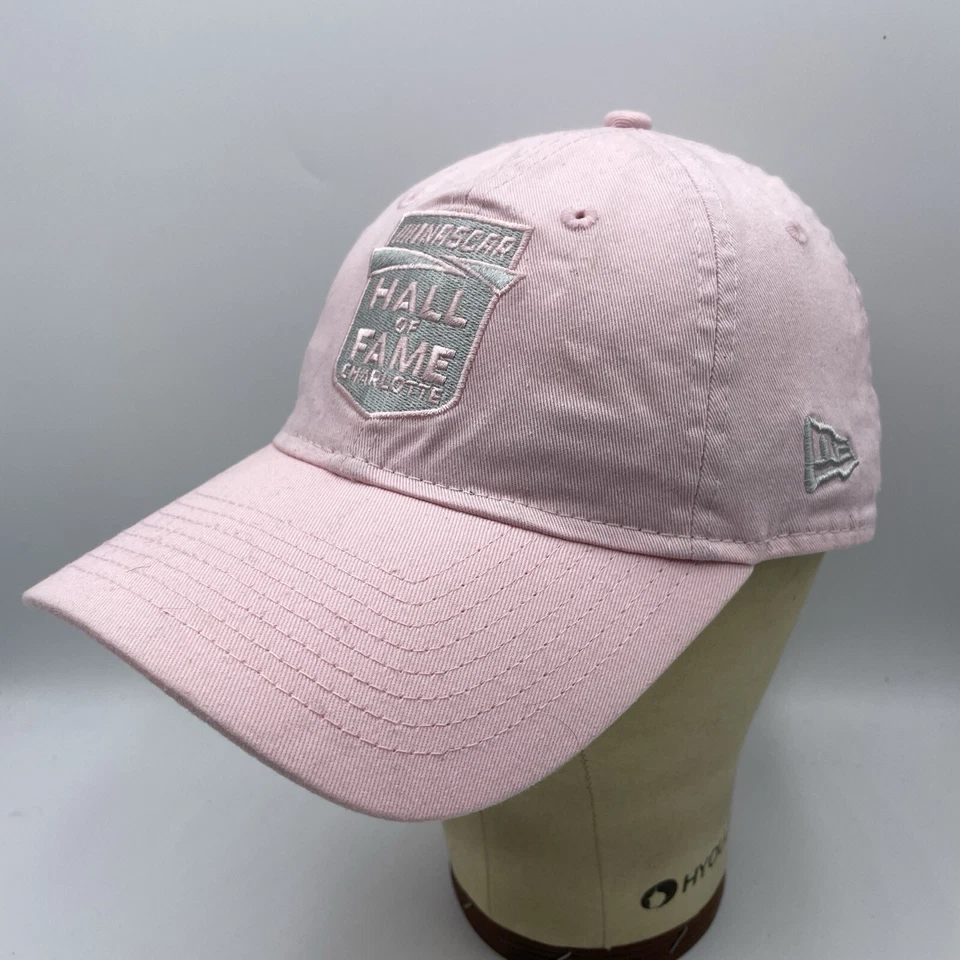 Gorra de béisbol NASCAR Salón de la Fama New Era para mujer talla única rosa Charlotte NC Foto 2 de 4