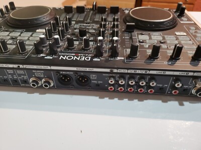 Denon DN-MC6000 Double Deck Controller - Black for sale Denon DN-MC6000 Double Deck Controller - Black for sale