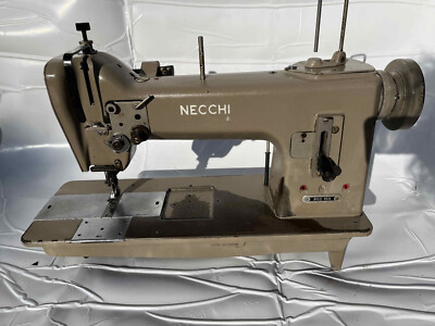 NECCHI 902-155 Dreifach-Transport-Nähmaschine