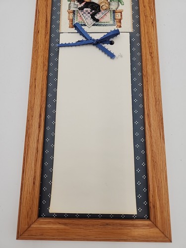 Vintage Needlepoint Cats Wall Message Note Pad Holder Handmade Wood Frame 15x6.5 - Picture 3 of 18