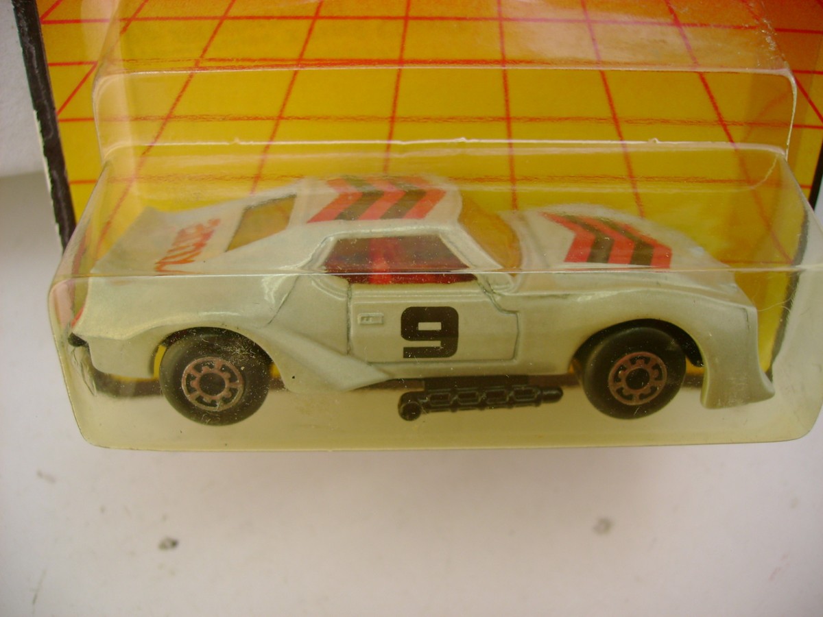 1983 MATCHBOX SUPERFAST #17 GREY 9 AMX PRO STOCKER BLACK BASE
