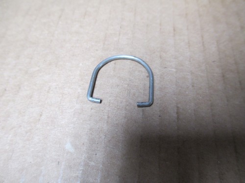 1970 THRU 1981 FIREBIRD CAMARO LEFT DOOR MIRROR NOB RETAINER C CLIP