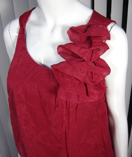 Jonathan Martin Women's NWT sleeveless blouse M Medium Red Bow Scoop Neck 052