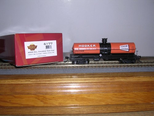 B.L.I. #6465 Hooker Chemical 6000 galones vagones cisterna con 2 diferencias Coche #s H.O. 1:87 | Zustand: New