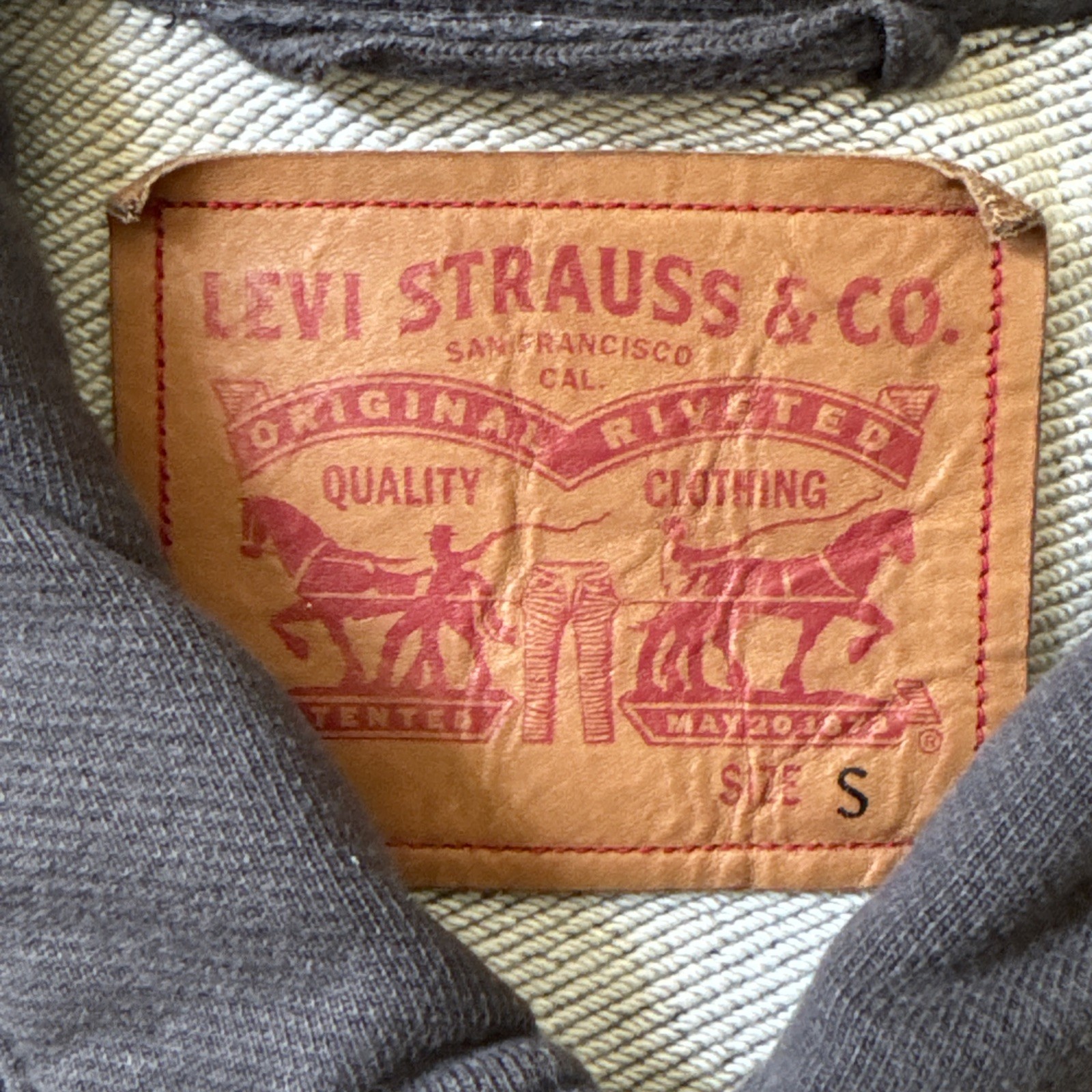 Levi's Womens Small Jacket Gray Snap Button-Up Kn… - image 5